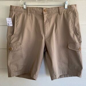 JOS. A. BANK Khaki Tailored Fit Cargo Shorts 38R NWT